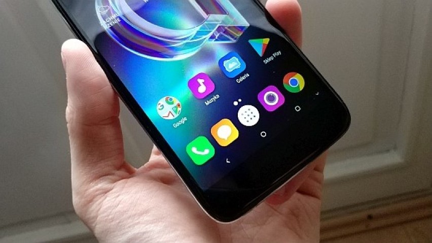 Alcatel Idol 5 - recenzja niedrogiego i stylowego smartfona