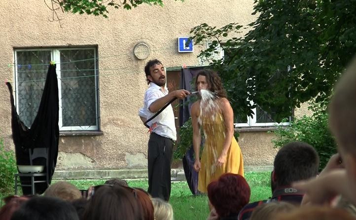 Bajeczny ostatni dzień występów teatrów ulicznych FETA 2011 w Gdańsku