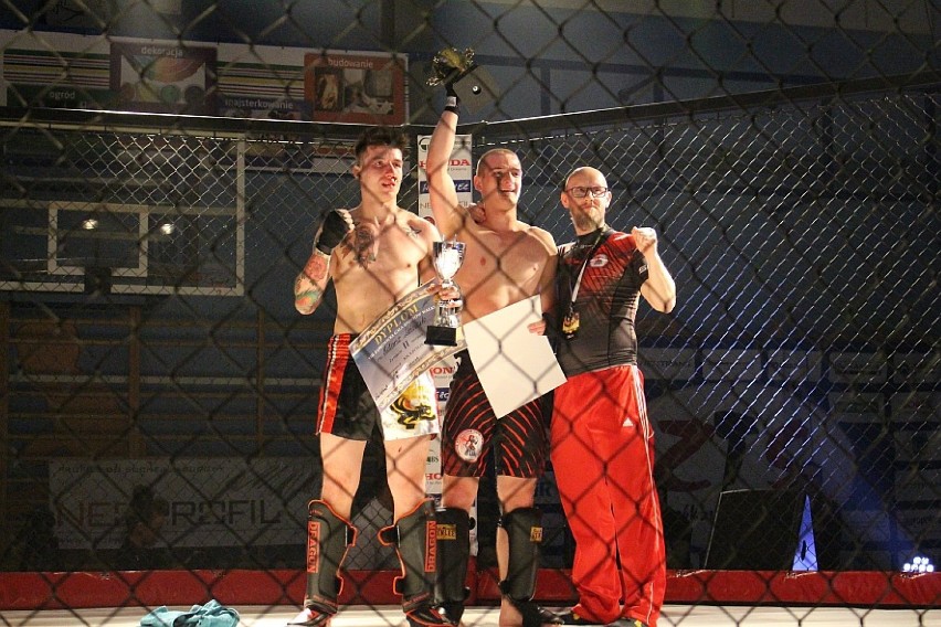 Filip Krych z Barcina Wsi zwyciężył przez knockout techniczny [zdjęcia] 