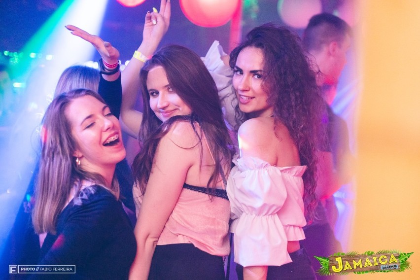 Wrocław. Te piękne dziewczyny szalały na parkiecie klubu Jamaica w Pasażu Niepolda. ZOBACZ ZDJĘCIA