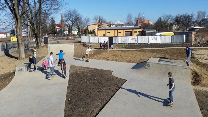 Park przy ul. Bohaterów Getta w Przemyślu.