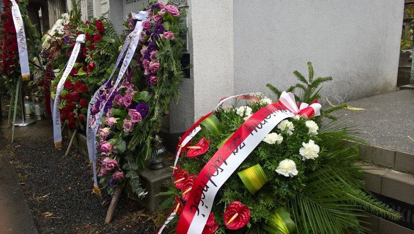 Pogrzeb Andrzeja Wajdy. Ostatnie przygotowania na Cmentarzu Salwatorskim [ZDJĘCIA]