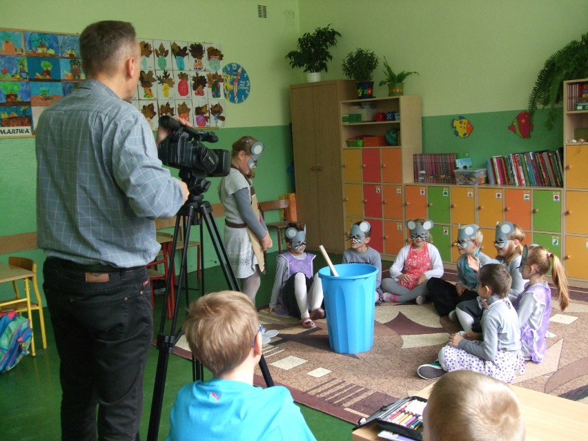 Strzegom: Akca Tesco dla szkół -glosuj na Jaroszów (FOTO)