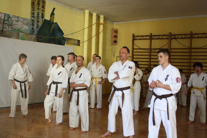 Treningi karate odbywają się 2 razy w tygodniu