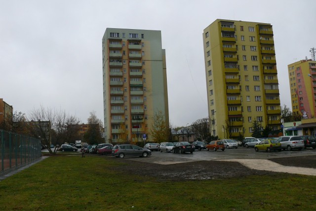 Nowe miejsca parkingowe powstały m.in. na osiedlu Dolnośląskim w Bełchatowie