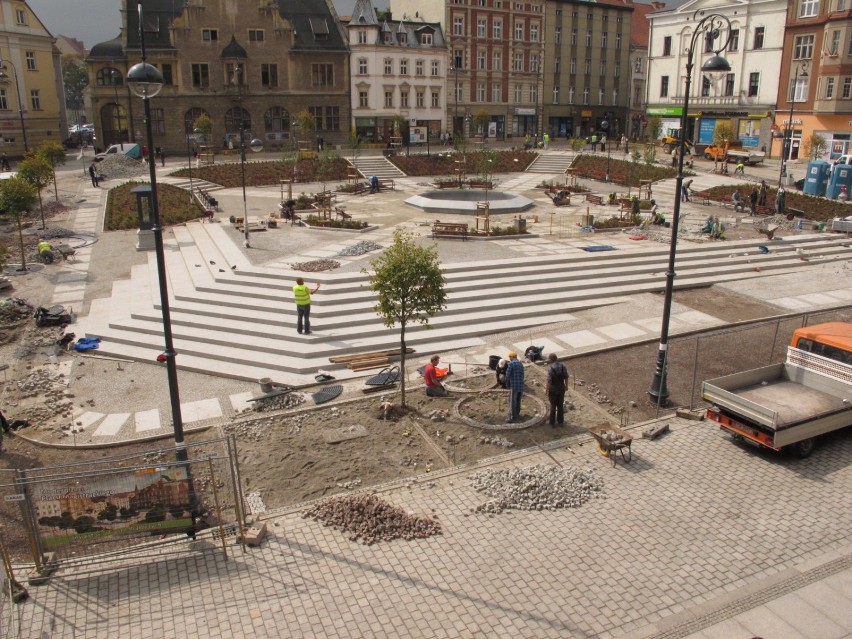 Plac Magistracki na ukończeniu