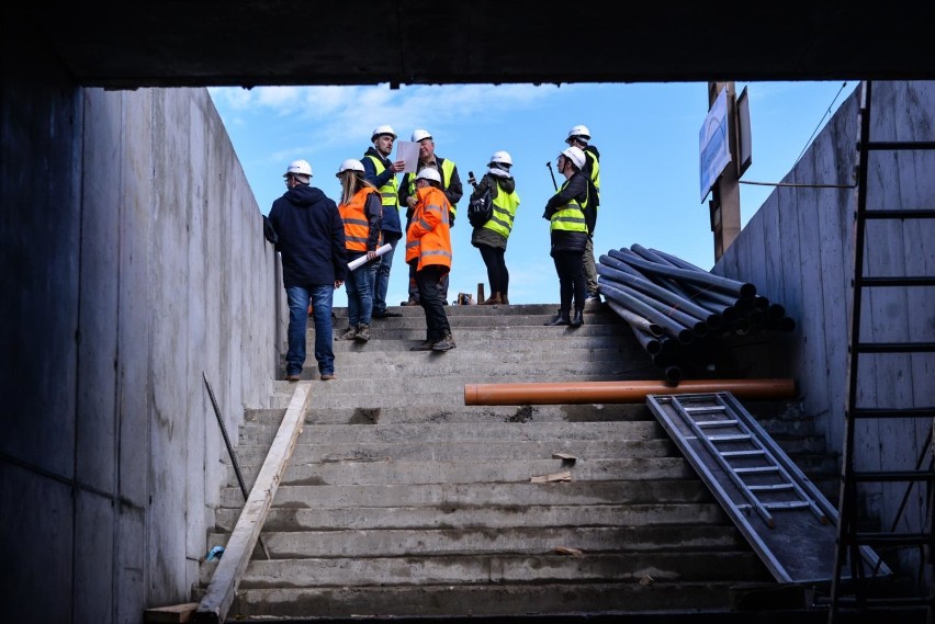 5.04.2018:  etap przebudowy peronu 2 na Dworcu PKP Gdańsk...
