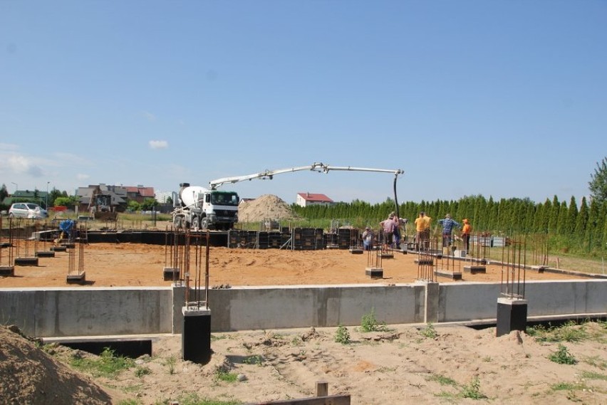 Bełchatów: Budowa kościoła w parafii NMP Nieustającej Pomocy na os. Olsztyńskim już rozpoczęta