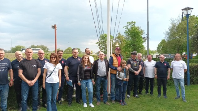 Członkowie Klubu Żeglarskiego "Delfin" w Kostrzynie rozpoczęli sezon.