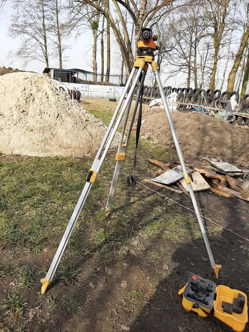 Na terenie ośrodka w Boguszycach powstaje Dom Psiego Seniora