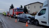 Wypadek w Wąkczewie pod Łęczycą. Bus zderzył się z osobówką! 