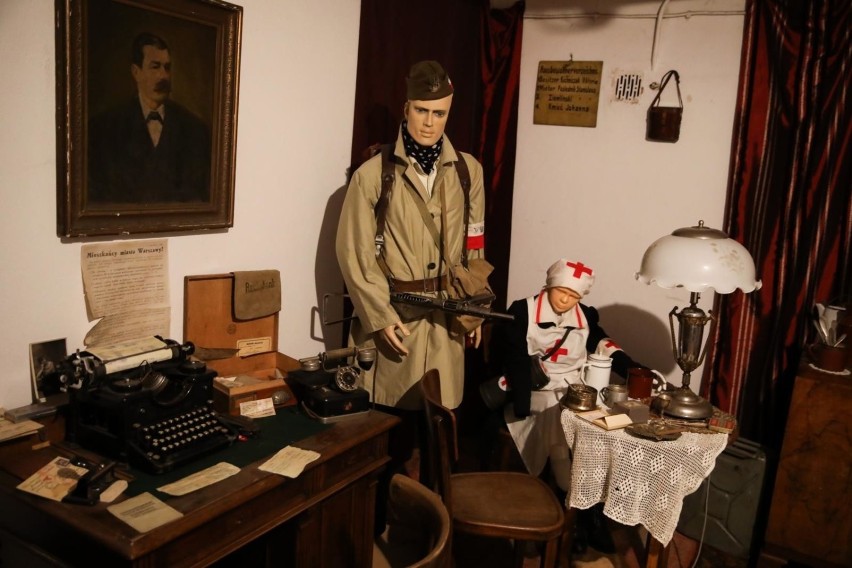 Muzeum Spraw Wojskowych, mieszczące się w forcie 51 ½...