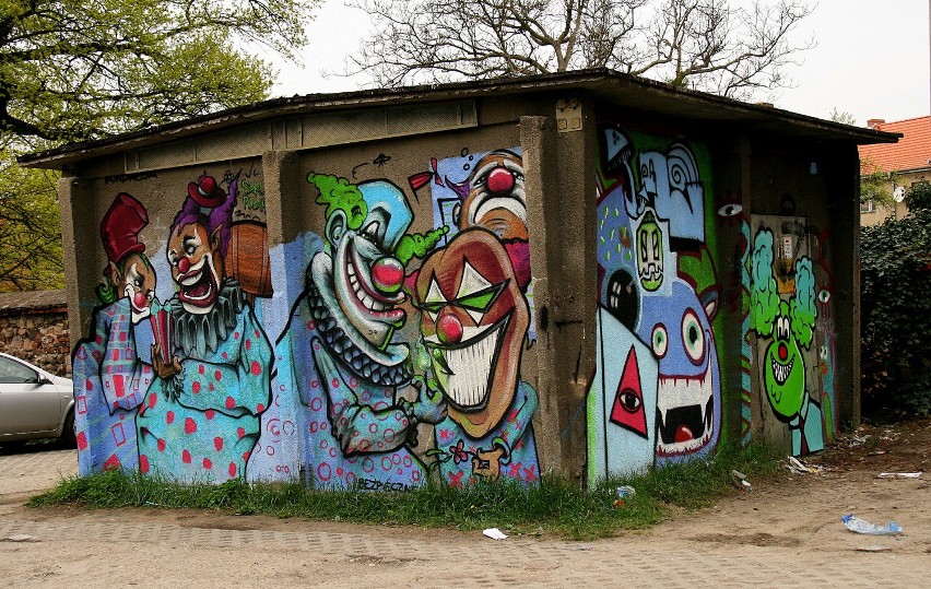 Zielonogórskie graffiti - stacja transformatorowa przy ul. Podgórnej