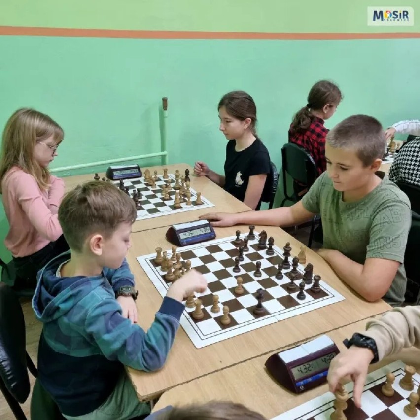 Turniej mysłowickich szkół w szachach.