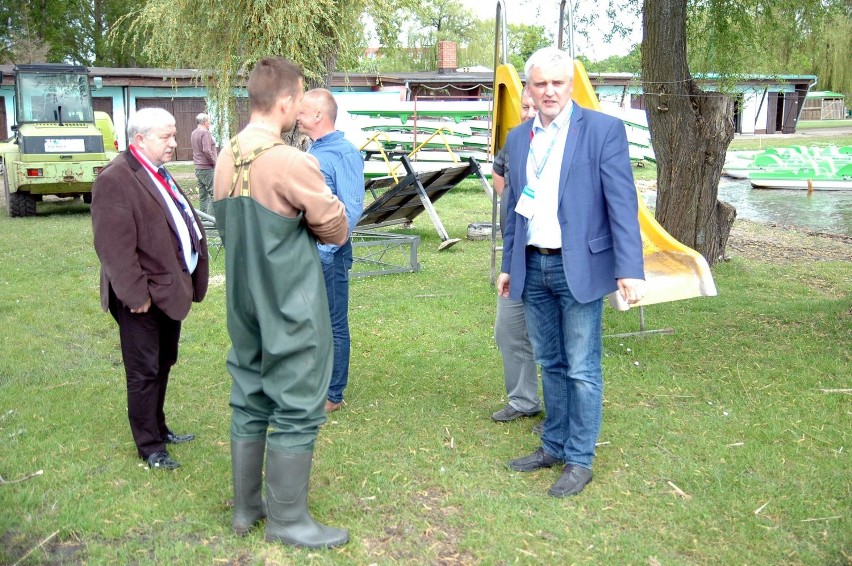 Plaża Łazienki w Zbąszyniu. Przygotowania do sezonu. [ZDJĘCIA]