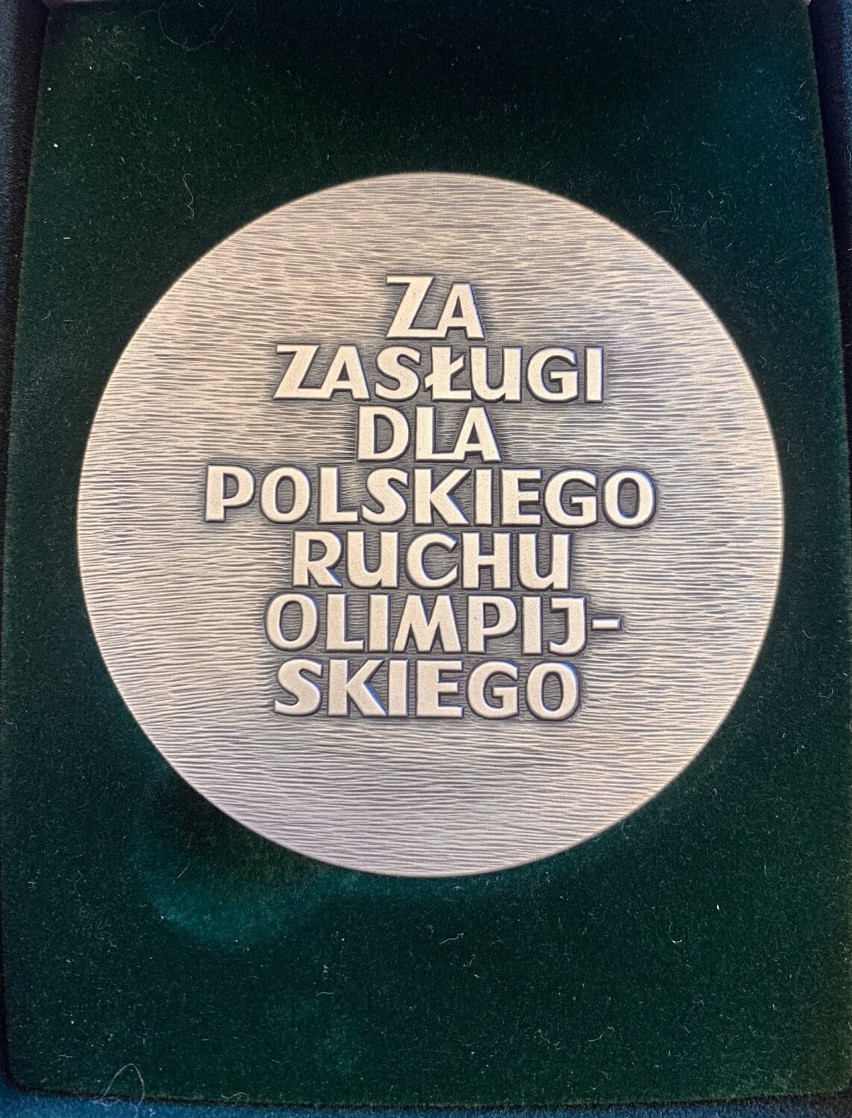 Eligiusz Komarowski, starosta pilski otrzymał medal Polskiego Komitetu Olimpijskiego