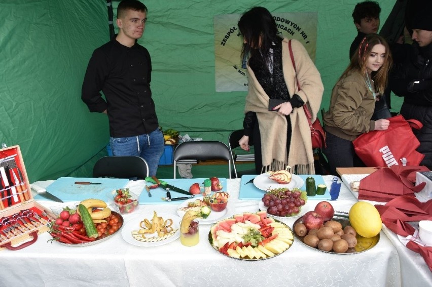 VIII Festiwal Nauki w Starachowicach pełen atrakcji. Była sekcja serca i siatkówka robotów