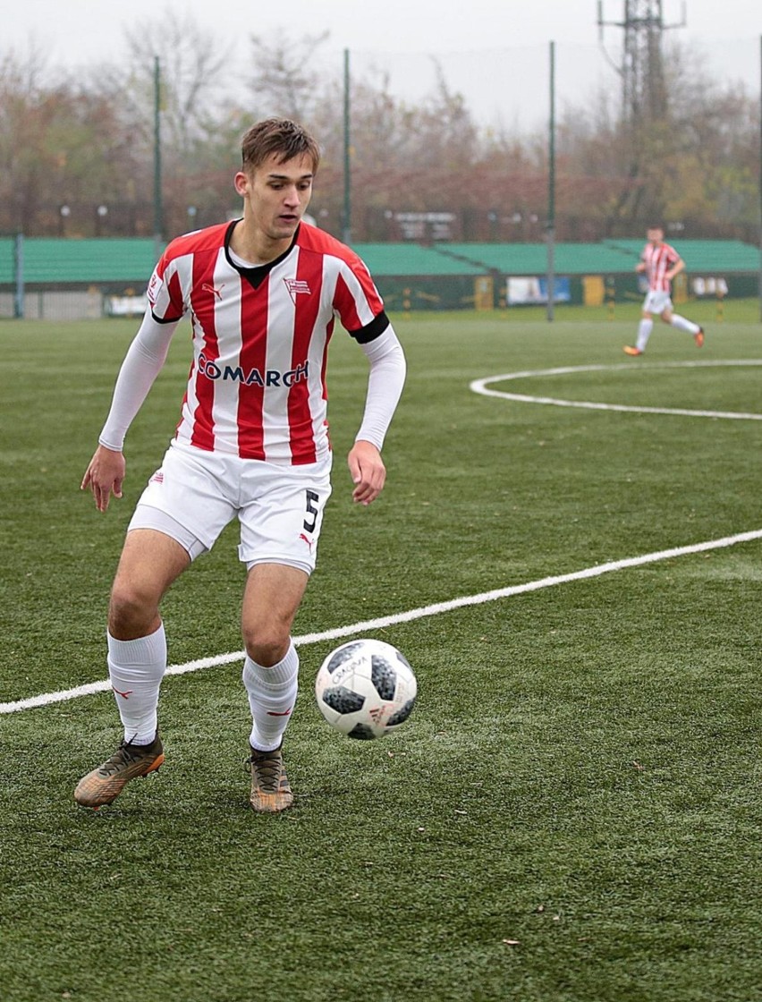 Centralna Liga Juniorów U-18: obrońca Cracovii Radosław Kruppa marzy o grze w lidze angielskiej