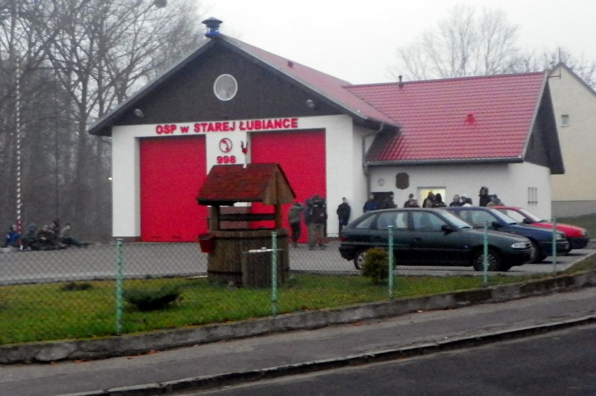 Mieszkańcy Starej Łubianki spotkali się z policjantami, by...