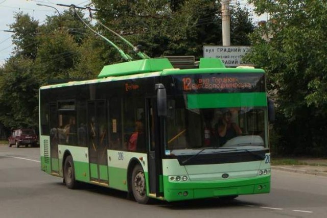 38 trolejbusów z dodatkowym zasilaniem akumulatorowym trafi na ...