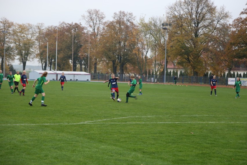 Piłkarki Gromu zremisowały ligowe spotkanie z Wartą Poznań 2:2, przegrywając do przerwy 1:2