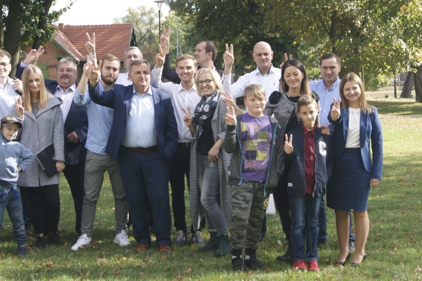 Komitet Wyborczy Wyborców Miłośników Ziemi Grodziskiej oficjalnie rozpoczął kampanię wyborczą! [ZDJĘCIA]