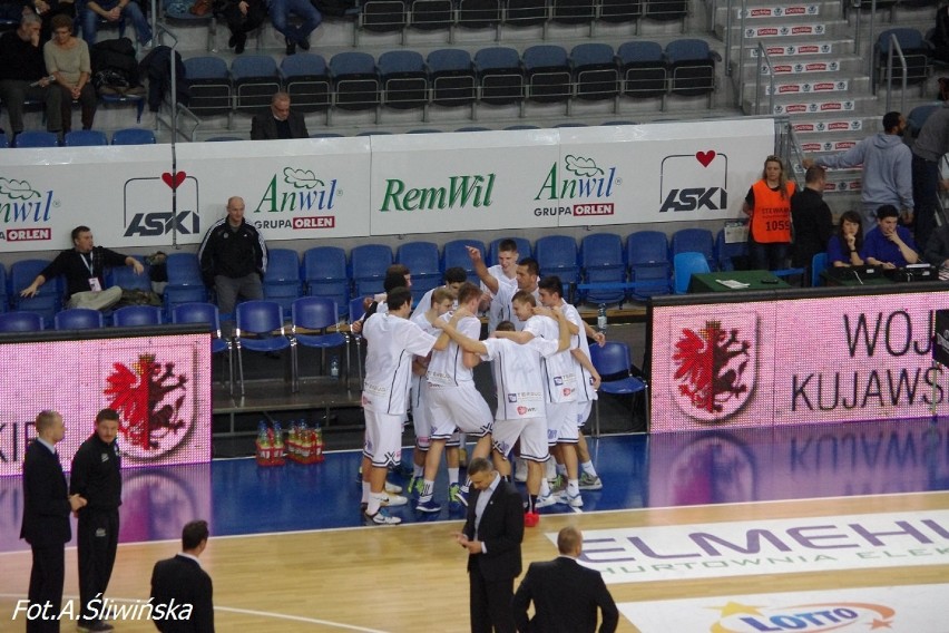 Anwil Włocławek - Asseco Gdynia 75:68 ( I runda Intermarche Basket Cup )