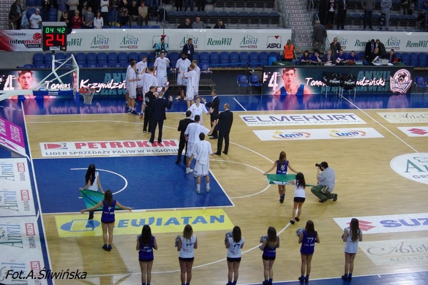 Anwil Włocławek - Asseco Gdynia 75:68 ( I runda Intermarche Basket Cup )