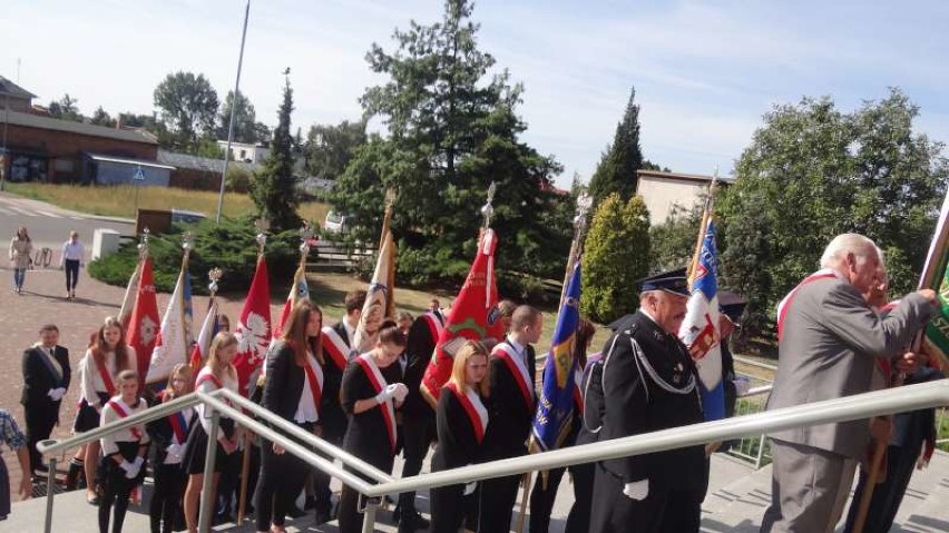 Jubileusz ZSU-G w Pleszewie - msza św. w kościele Matki...