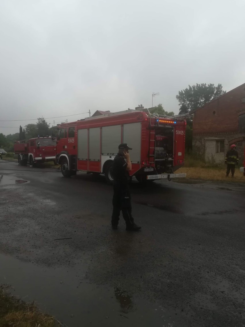 Pożar w miejscowości Skrzynka. Jedna ofiara śmiertelna 