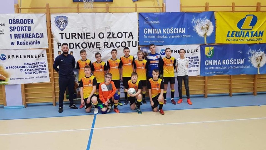 Młodzi zawodnicy PKS Orły Pniewy zagrali w turnieju piłkarskim w Racocie