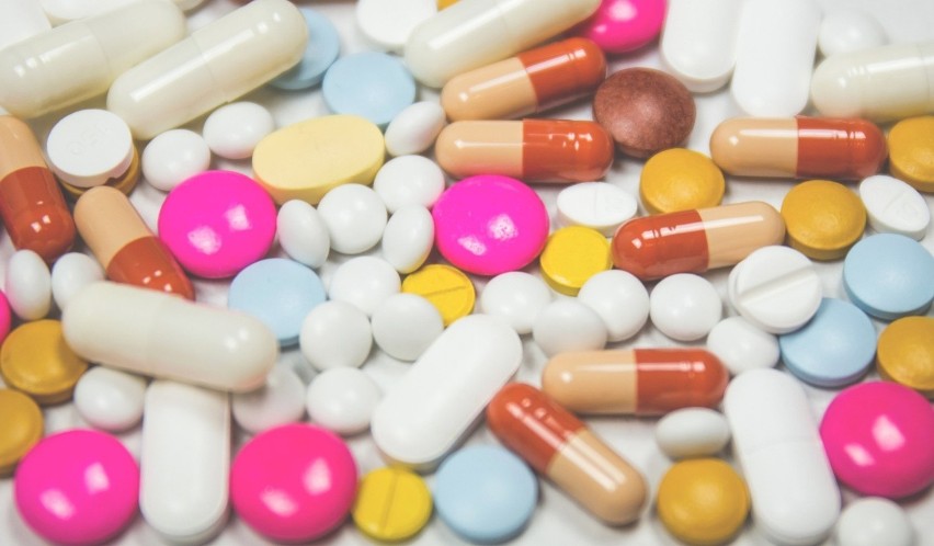 Jakich leków brakuje w aptekach? Lista leków zagrożonych...