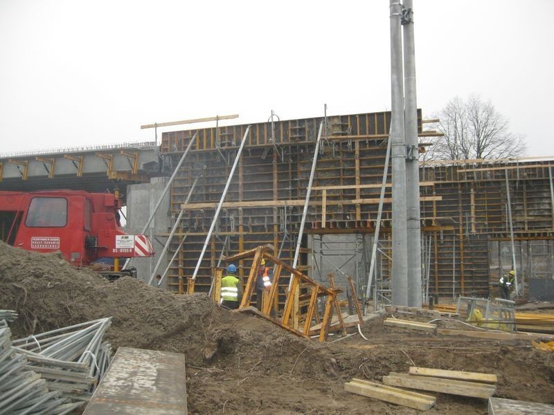 Znów trwają prace przy budowie zachodniej obwodnicy Radomska