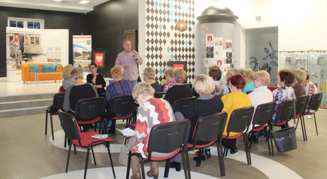 Spotkanie UTW w wolsztyńskiej bibliotece