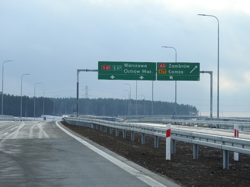 Mieszkańcy wkrótce pojadą kolejnym odcinkiem trasy Via Baltica i nowym odcinkiem DK 63 [zdjęcia]