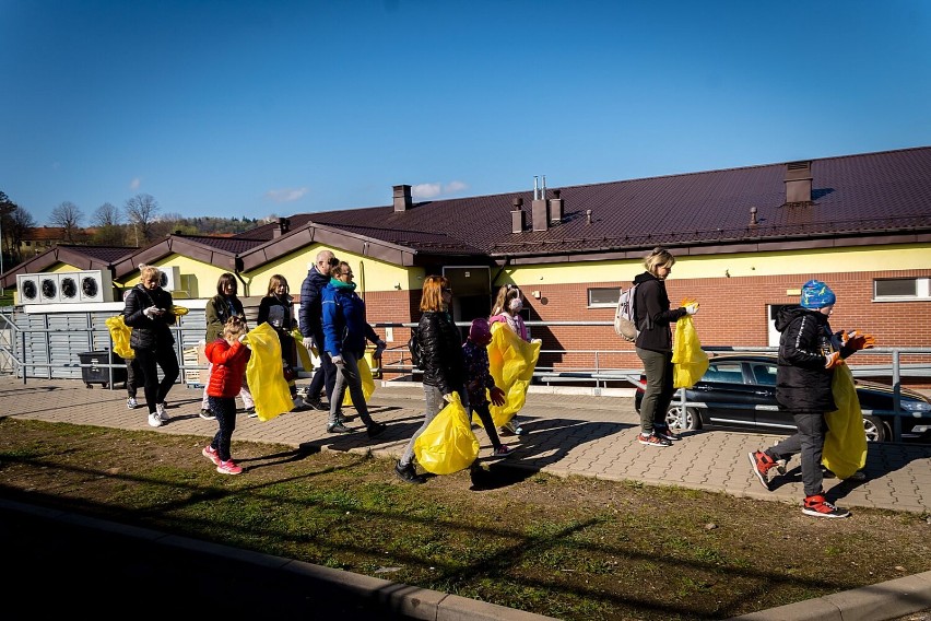 Wałbrzych: Mieszkańcy sprzątali swoje miasto (ZDJĘCIA)