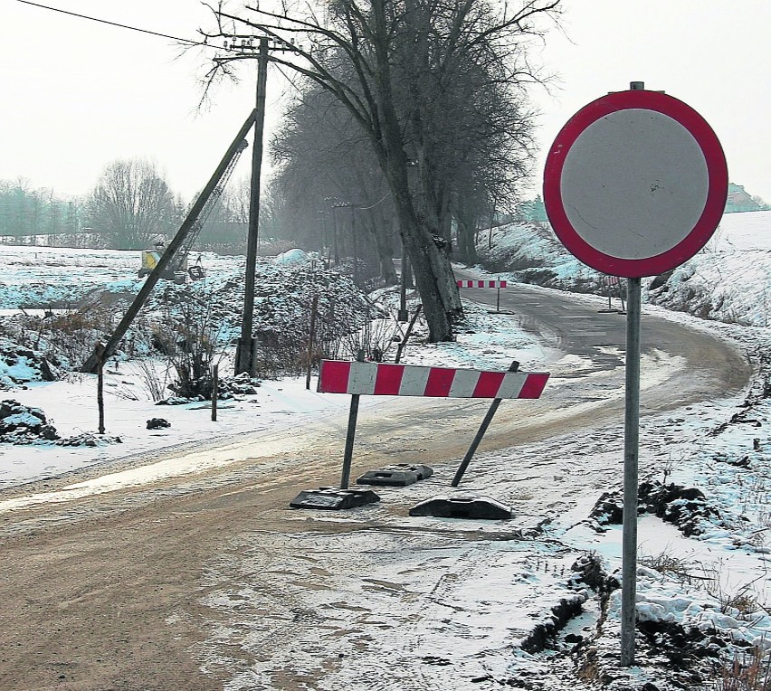 LUTY
Mieszkańcy kilku miejscowości położonych wzdłuż drogi...