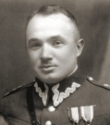 Pułkownik Stanisław Dąbek, dowódca Lądowej Obrony Wybrzeża podczas kampanii wrześniowej 1939, zostanie uhonorowany na Obłużu