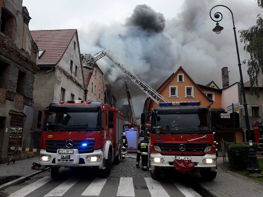 Pożar w Lądku-Zdroju (GALERIA)