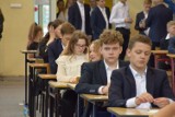 Egzamin Ósmoklasisty 2022. Uczniowie obornickiej dwójki rozpoczęli egzaminy