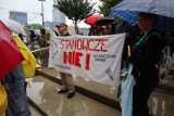 Mieszkańcy na rynku protestowali przeciw patodeweloperce