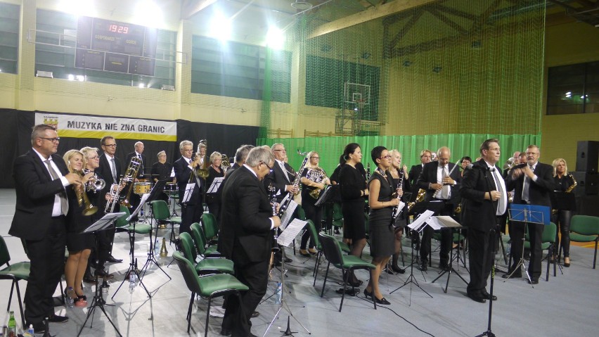 Orkiestra z Norwegi zagrała w Szamocinie