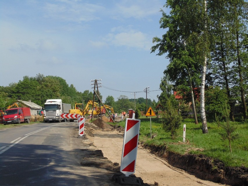 Trwa przebudowa drogi wojewódzkiej 747.