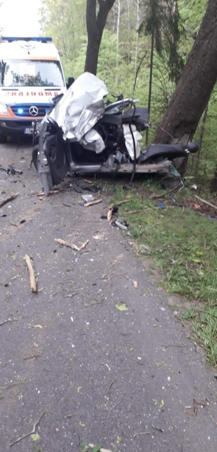 Wypadek między Piaśnicą i Wejherowem 25.05.2019. Nie żyje 20-latek