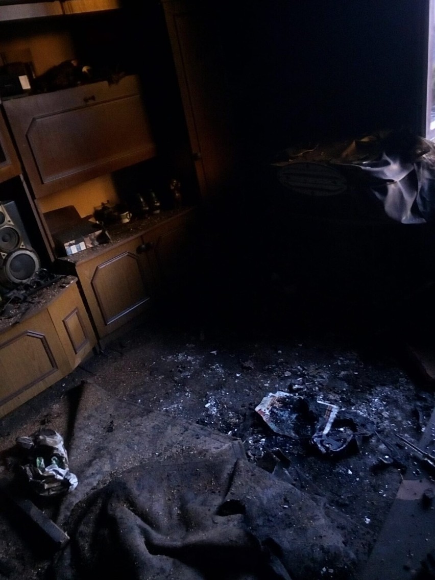 Pożar w domu jednorodzinnym w Czeladzi. Nie żyje 74-letni mężczyzna