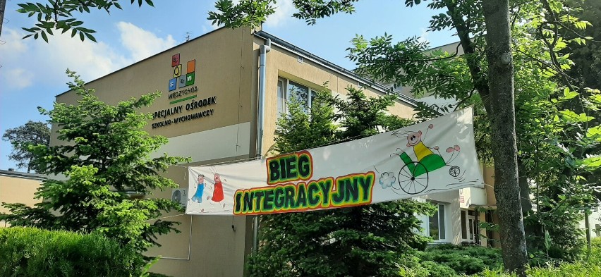 V Bieg Integracyjny wokół Jeziora Miejskiego w Międzychodzie...