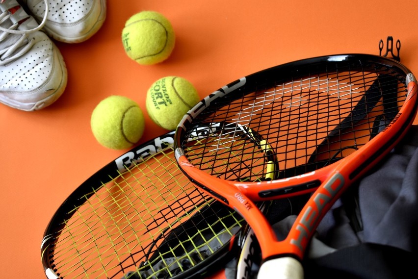 Rozpoczynają się treningi tenisa dla dzieci i młodzieży 