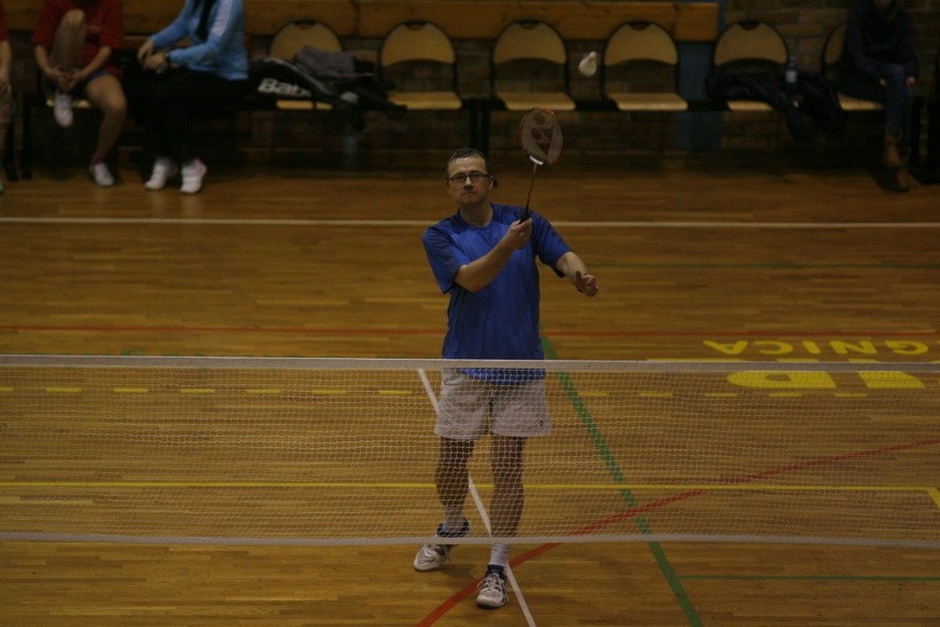 Mistrzostwa Legnicy w badmintonie (ZDJĘCIA)