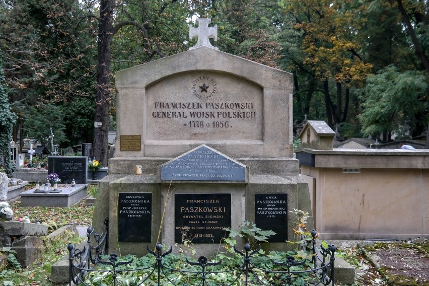 Cmentarz Rakowicki
Franciszek Paszkowski - generał brygady...