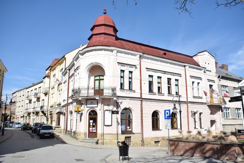 Stuletnia kamienica na starówce w Krośnie do przebudowy. Będzie nową siedzibą Muzeum Rzemiosła [ZDJĘCIA]